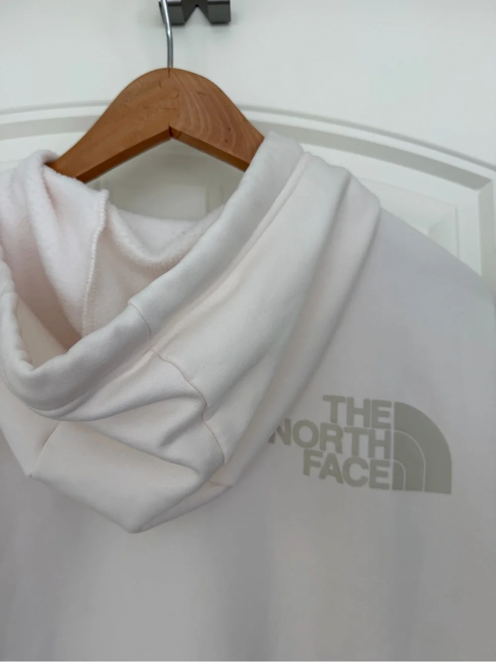 The North Face Men's Off-White Hoodie with Center Logo